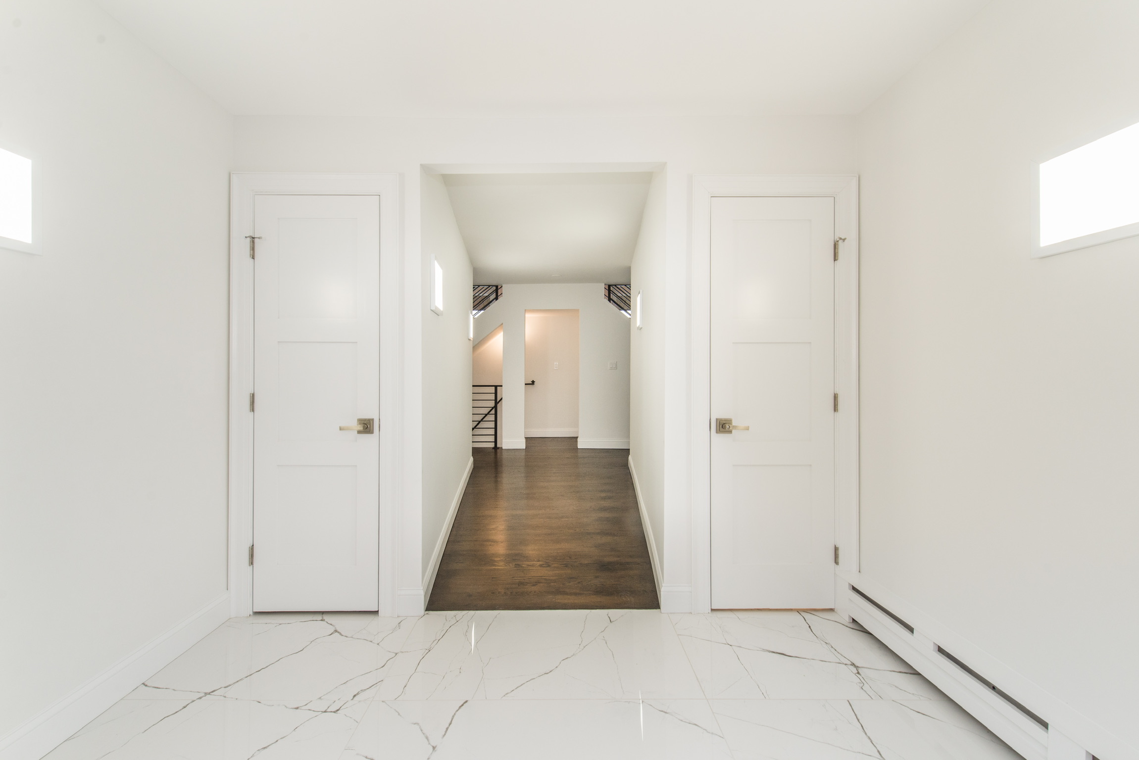 The Hummingbird foyer and hallway